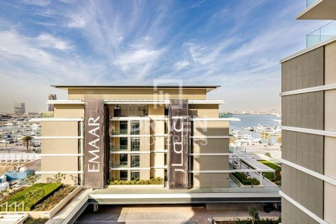 Appartement à Mina Rashid, Dubai, 2 chambres, 107.95 m², № 129035