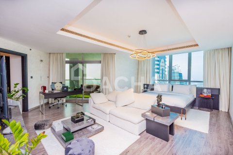 Apartment in The Torch, Dubai Marina, Dubai 3 bedrooms, 375 sq.m. № 112699 - photo 17