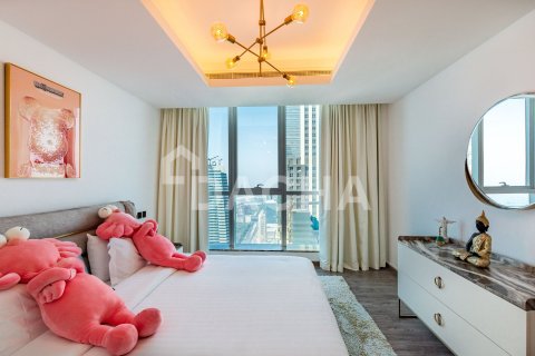 Apartment in The Torch, Dubai Marina, Dubai 3 bedrooms, 375 sq.m. № 112699 - photo 10