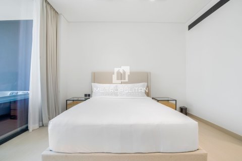 Apartment in Business Bay, Dubai 2 bedrooms, 122 sq.m. № 72945 - photo 24