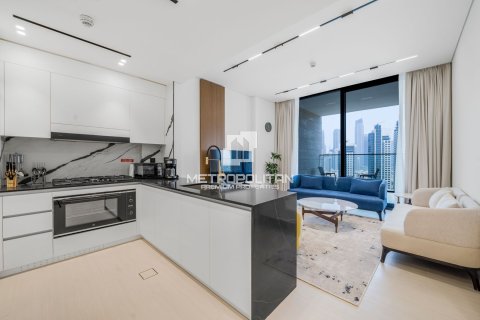Apartment in Business Bay, Dubai 2 bedrooms, 122 sq.m. № 72945 - photo 2