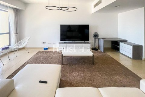 Apartment in Shams, Jumeirah Beach Residence, Dubai 3 bedrooms, 173 sq.m. № 45021 - photo 5