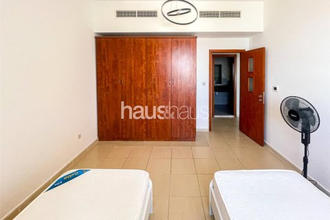 Apartment in Shams, Jumeirah Beach Residence, Dubai 3 bedrooms, 173 sq.m. № 45021 - photo 15