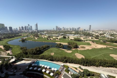 Apartment in Dubai 3 bedrooms, 171 sq.m. № 120568