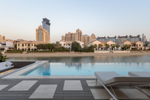 Villa à Palm Jumeirah, Dubai, 5 chambres, 622.64 m², № 141131 - photo 26