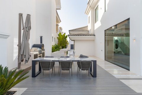 Villa à Palm Jumeirah, Dubai, 5 chambres, 622.64 m², № 141131 - photo 24