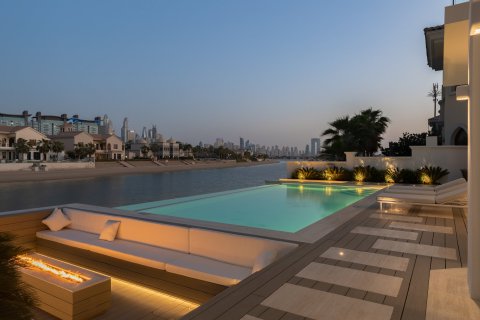 Villa à Palm Jumeirah, Dubai, 5 chambres, 622.64 m², № 141131 - photo 11