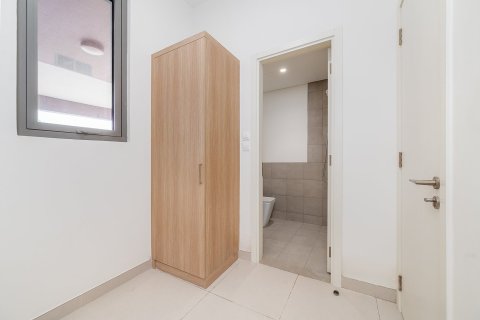 Townhouse in Dubai South (Dubai World Central), Dubai 4 bedrooms, 306.77 sq.m. № 141137 - photo 12