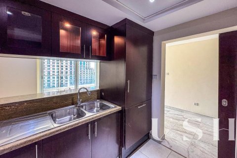 Apartment in The Views, Dubai 1 bedroom, 79 sq.m. № 39683 - photo 12
