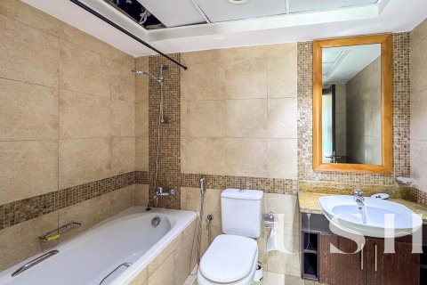 Apartment in The Views, Dubai 1 bedroom, 79 sq.m. № 39683 - photo 16