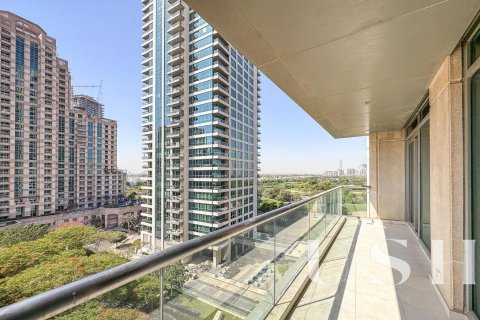 Apartment in The Views, Dubai 1 bedroom, 79 sq.m. № 39683 - photo 11