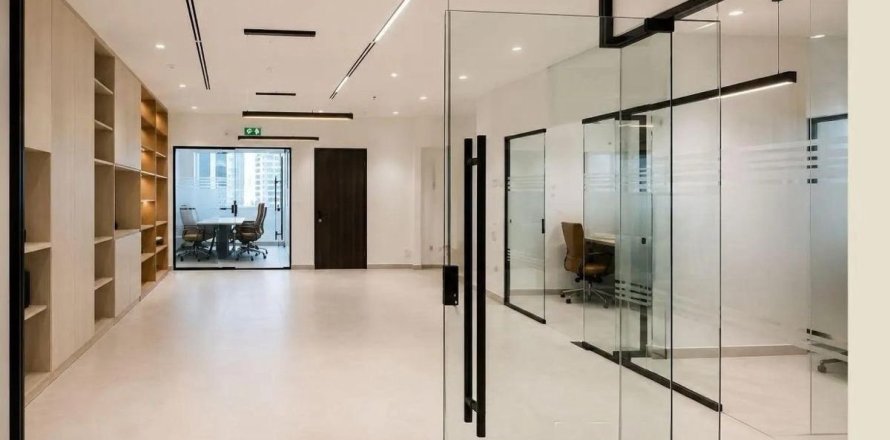 Bureau à Business Bay, Dubai, 146.1 m², № 137769