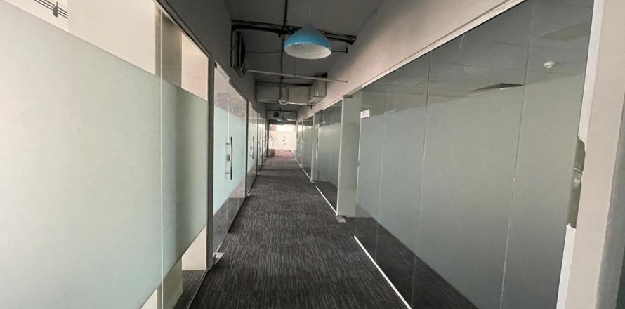Bureau à Al Quoz Industrial Area, Al Quoz, Dubai, 7427.1 m², № 781