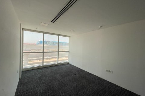 Bureau à Al Quoz Industrial Area, Al Quoz, Dubai, 7427.10 m², № 781 - photo 19
