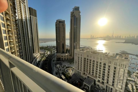 Apartment in Harbour Views 2, Dubai Creek Harbour (The Lagoons), Dubai 3 bedrooms, 1720 sq.m. № 785