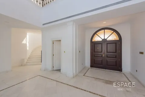 Villa en Palm Jumeirah, Dubai, 5 dormitorios, 650 m², № 61661 - foto 7