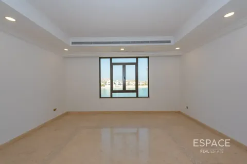 Villa en Palm Jumeirah, Dubai, 5 dormitorios, 650 m², № 61661 - foto 17