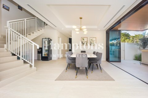 Villa in DAMAC Hills (Akoya by DAMAC), Dubai 4 bedrooms, 320.237 sq.m. № 111508