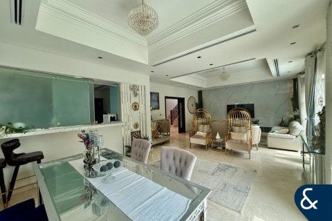 Купить виллу в North Village, Al Furjan, Дубай: 4 спальни, 444м², № 98263 - фото 5