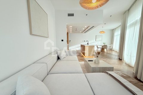 Apartamento en The Lofts, Downtown Dubai (Downtown Burj Dubai), Dubai, 1 dormitorio, 82 m², № 141406 - foto 4