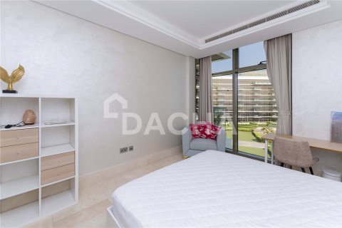 Купить квартиру в The Crescent, Пальма Джумейра, Дубай: 2 спальни, 124м², № 141408 - фото 14