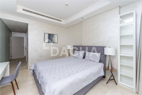 Купить квартиру в The Crescent, Пальма Джумейра, Дубай: 2 спальни, 124м², № 141408 - фото 11