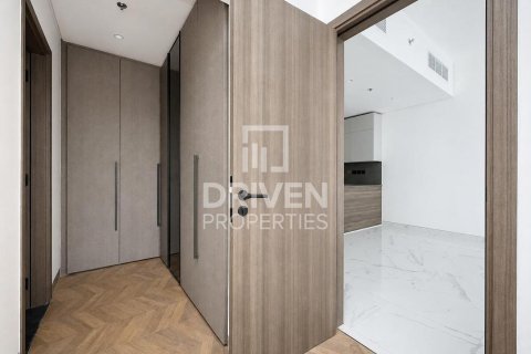 Apartamento en Business Bay, Dubai, 1 dormitorio, 90.12 m², № 140682 - foto 12