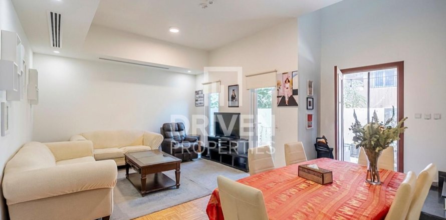 Вилла в Amaranta, Dubai Land, Дубай, 2 спальни, 157.94м², № 140681