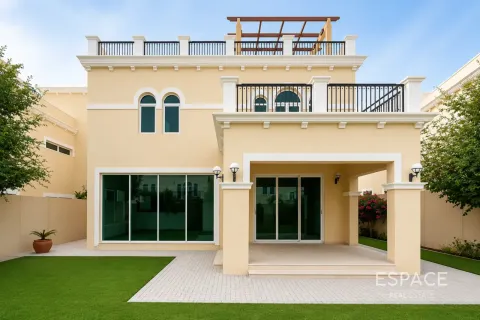 Villa in Legacy Nova Villas, Jumeirah Park, Dubai 4 bedrooms, 455 sq.m. № 122611