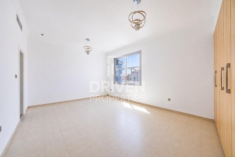 Villa in Falcon City of Wonders, Dubai 5 bedrooms, 540.14 sq.m. № 140815 - photo 15