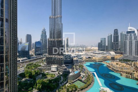 Снять в аренду квартиру в Opera District, Даунтаун Дубай (Даунтаун Бурдж Дубай), Дубай: 2 спальни, 111.58м², № 127940 - фото 18