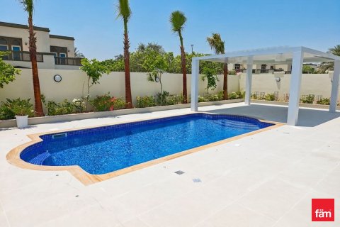Villa in Jumeirah Park, Dubai 5 bedrooms, 781.6 sq.m. № 112523 - photo 3