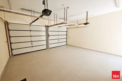 Villa in Jumeirah Park, Dubai 5 bedrooms, 781.6 sq.m. № 112523 - photo 30