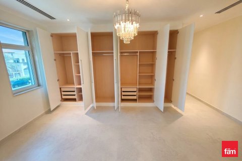 Villa in Jumeirah Park, Dubai 5 bedrooms, 781.6 sq.m. № 112523 - photo 20