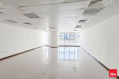 Office in Dubai 79.1 sq.m. № 112518