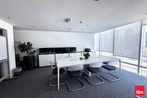 Office in Dubai 228.4 sq.m. № 112520 - photo 6