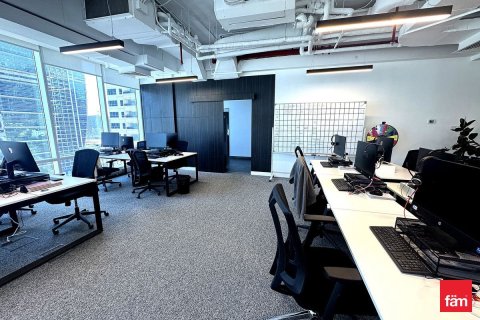 Office in Dubai 228.4 sq.m. № 112520 - photo 8