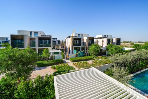 Villa in Dubai Hills Estate, Dubai 5 bedrooms, 854 sq.m. № 114466 - photo 29