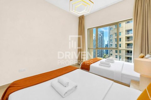 Appartement à Boulevard Central Towers, Downtown Dubai (Downtown Burj Dubai), Dubai, 2 chambres, 117.52 m², № 129192 - photo 7