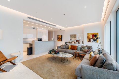 Apartment in Dubai Marina, Dubai 3 bedrooms, 242 sq.m. № 97203 - photo 7