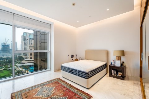 Apartment in Dubai Marina, Dubai 3 bedrooms, 242 sq.m. № 97203 - photo 14