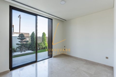Villa en Dubai Hills Estate, Dubai, 5 dormitorios, 660 m², № 113430 - foto 22