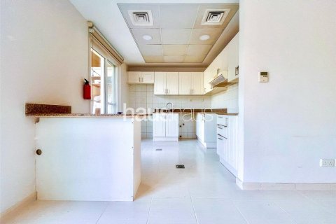 Villa à The Springs, Dubai, 3 chambres, 228 m², № 44209 - photo 2