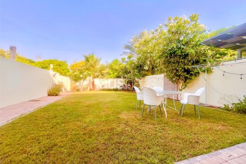 Villa à The Springs, Dubai, 3 chambres, 228 m², № 44209 - photo 8