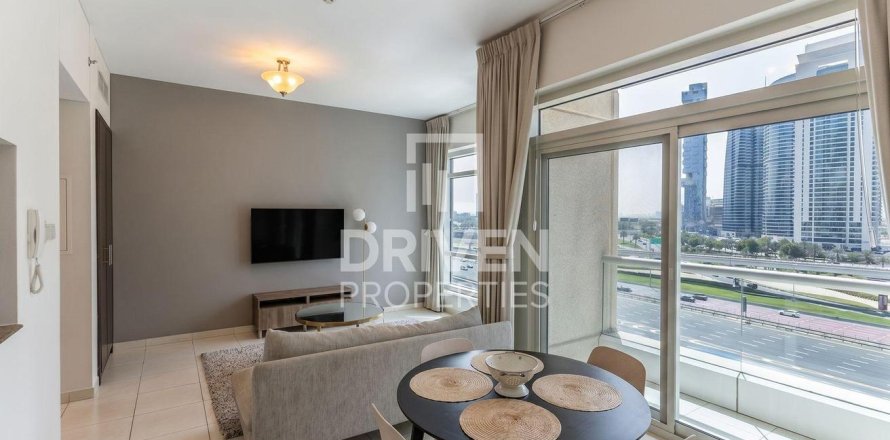 Квартира в Дубай Марине, Дубай, 2 спальни, 135.82м², № 130007