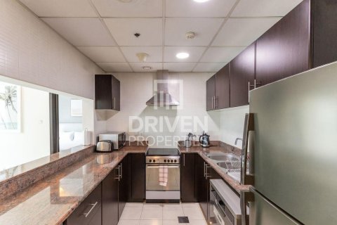 Снять в аренду квартиру в Дубай Марине, Дубай: 2 спальни, 135.82м², № 130007 - фото 10