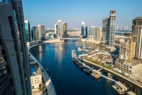 Apartment in Business Bay, Dubai 2 bedrooms, 157.12 sq.m. № 52864 - photo 7