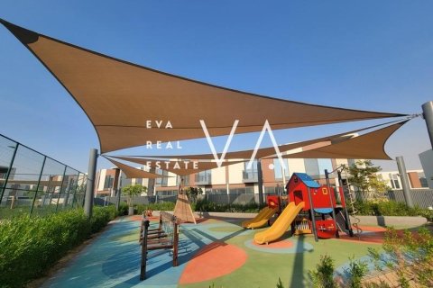 Maison de ville à Dubai, 4 chambres, 251.94 m², № 52865 - photo 6