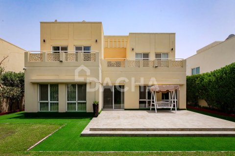 Villa à Meadows, Dubai, 4 chambres, 372 m², № 109774