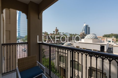 Снять в аренду квартиру в Madinat Jumeirah Living, Умм-Сукейм, Дубай: 1 спальня, 72м², № 46358 - фото 15